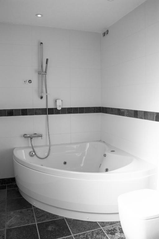 Hotel Moli De La Torre Bigues I Riells Habitación foto