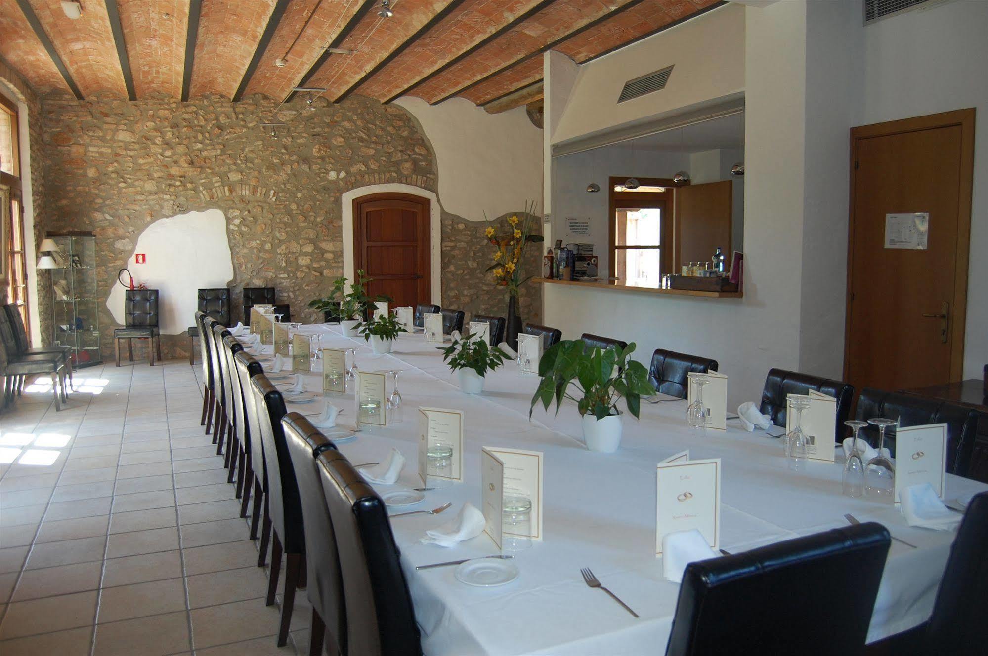 Hotel Moli De La Torre Bigues I Riells Exterior foto